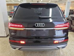 Audi Q7 45 TFSI quattro S line Sport - ფოტო 4