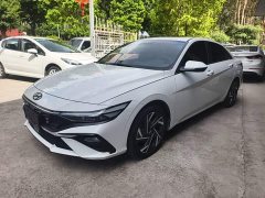 Hyundai Elantra 2023 1.5L CVT GLX Elite - ფოტო 1