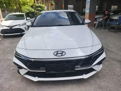 Hyundai Elantra 2023 1.5L CVT GLX Elite - ფოტო 3