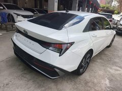 Hyundai Elantra 2023 1.5L CVT GLX Elite - ფოტო 5