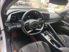 Hyundai Elantra 2023 1.5L CVT GLX Elite - ფოტო 6