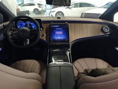 Mercedes-Benz EQE 500 4MATIC Luxury - ფოტო 14