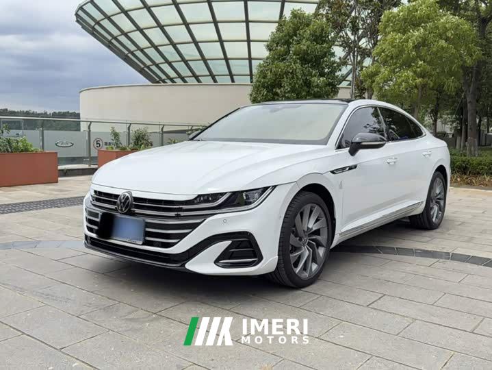 Volkswagen CC 380TSI Eye-Catching Edition