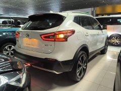 Nissan Qashqai 2022 2.0L CVT XV Premium Luxury - ფოტო 4