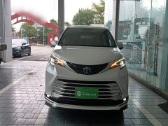 Toyota Sienna 2021 2.5L Hybrid Platinum Edition - ფოტო 3