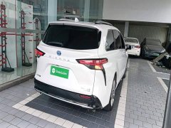 Toyota Sienna 2021 2.5L Hybrid Platinum Edition - ფოტო 5
