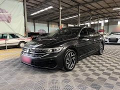 Volkswagen Sagitar 300TSI DSG Excellence Edition - ფოტო 1