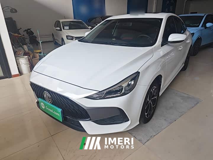 SAIC MG5 180DVVT CVT Fashion Edition