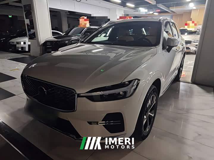 Volvo XC60 2026 B5 AWD Smart Luxury Edition - ავტომობილი ჩინეთიდან