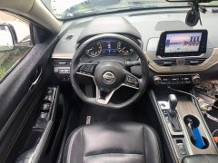 Nissan Teana 2.0L XL Upper AD1 Intelligent Navigation Edition - ფოტო 3