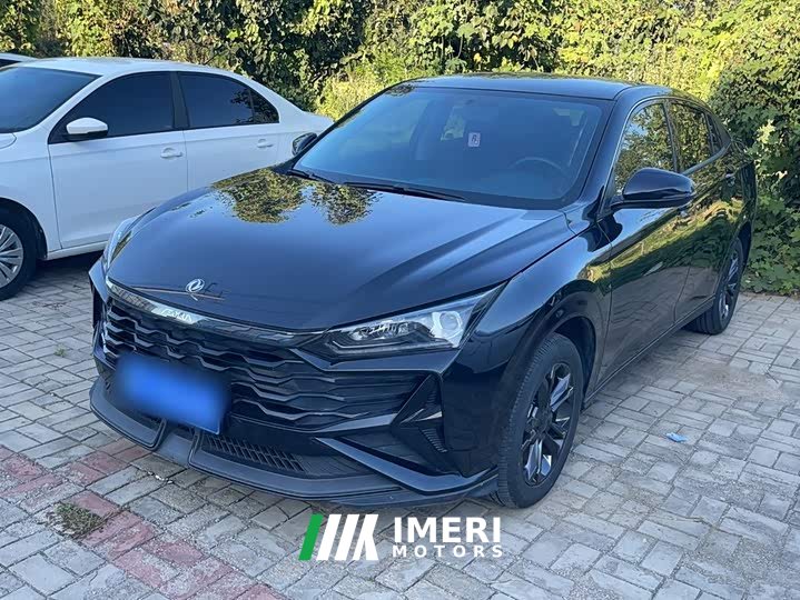 Dongfeng Yixuan 1.5L Automatic Dynamic Speed Edition - ავტომობილი ჩინეთიდან