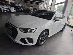 Audi A4L 2022 40 TFSI Fashion Dynamic - ფოტო 1