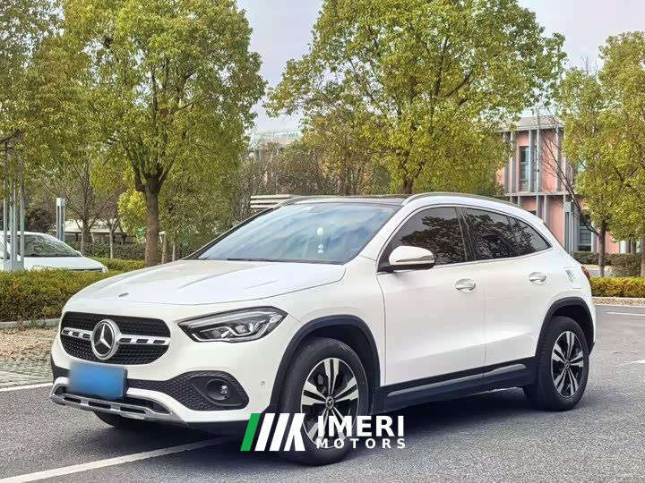 Mercedes-Benz GLA 2020 GLA 200 - ავტომობილი ჩინეთიდან