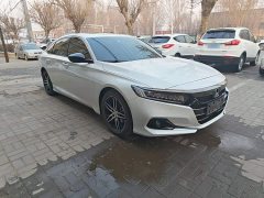 Honda Accord 260TURBO Phantom Night Premium Edition - ფოტო 13