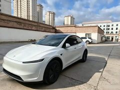 Tesla Model Y Facelift Long Range All-Wheel Drive - ფოტო 1