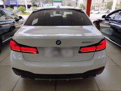 BMW 5 Series 525Li M Sport Package - ფოტო 4