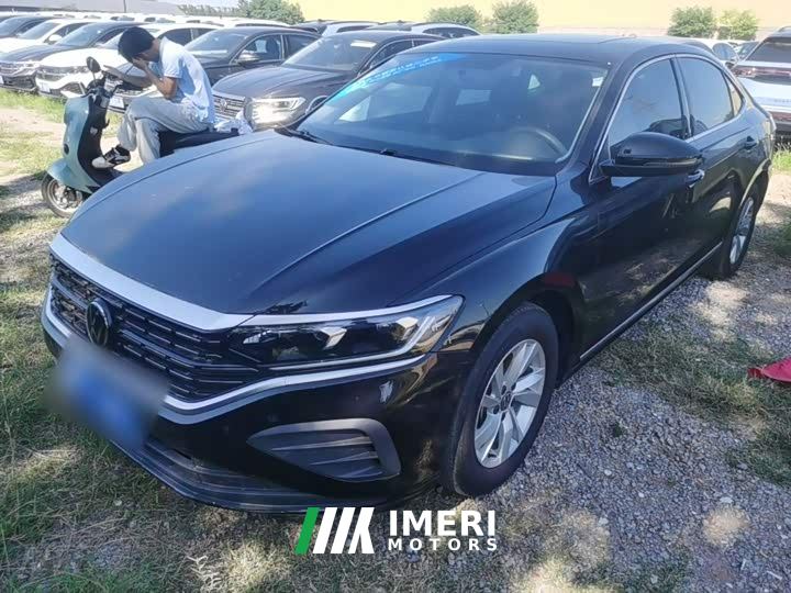 Volkswagen Passat Outstanding Edition 280TSI Business Version