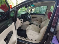 Buick GL8 Avenir Six-Seat Wisdom Courtesy Edition - ფოტო 12