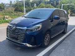 Buick GL8 2022 Land Executive Cabin 652T Luxury - ფოტო 2