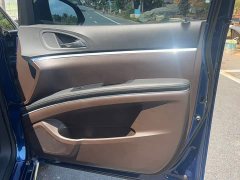 Buick GL8 2022 Land Executive Cabin 652T Luxury - ფოტო 6