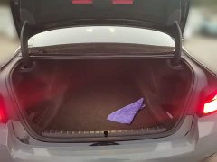 BMW 5 Series 530Li Luxury M Sport Package - ფოტო 10