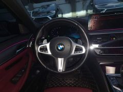 BMW 5 Series 530Li Luxury M Sport Package - ფოტო 3