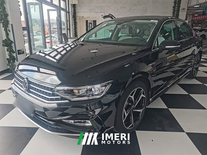 Volkswagen Magotan 2 Million Units Commemorative Edition 330TSI DSG Luxury