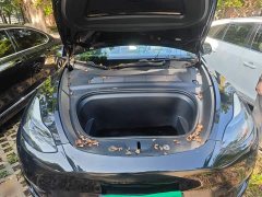 Tesla Model Y Long Range All-Wheel Drive - ფოტო 11