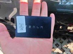 Tesla Model Y Long Range All-Wheel Drive - ფოტო 12