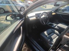 Tesla Model Y Long Range All-Wheel Drive - ფოტო 14