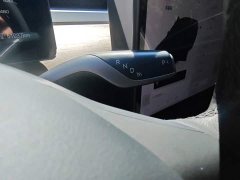 Tesla Model Y Long Range All-Wheel Drive - ფოტო 7