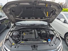 Volkswagen Bora 200TSI DSG Comfort Navigation Edition - ფოტო 16