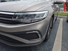 Volkswagen Bora 200TSI DSG Comfort Navigation Edition - ფოტო 18