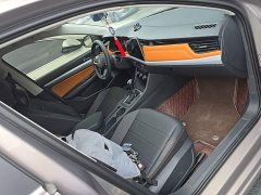 Volkswagen Bora 200TSI DSG Comfort Navigation Edition - ფოტო 20
