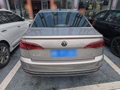 Volkswagen Bora 200TSI DSG Comfort Navigation Edition - ფოტო 4