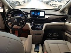 Buick GL8 Land Business Class 652T Luxury - ფოტო 6