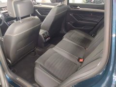 Volkswagen Passat 2021 2.0T Comfort Edition - ფოტო 13
