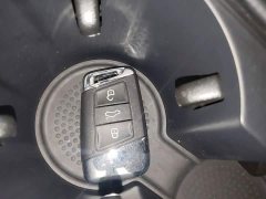 Volkswagen Passat 2021 2.0T Comfort Edition - ფოტო 17