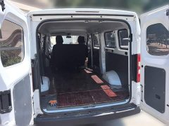 Wuling Yangguang 300km Comfort Passenger Van 60kW - ფოტო 10