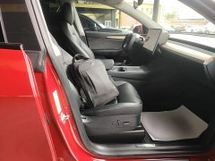 Tesla Model Y Long Range All-Wheel Drive - ფოტო 20