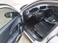 Peugeot e2008 2020 Sharp Trend Edition - ფოტო 14