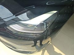 Tesla Model Y Standard Range RWD - ფოტო 18