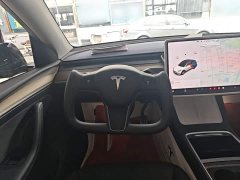 Tesla Model Y Standard Range RWD - ფოტო 7