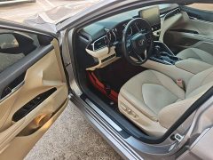 Toyota Camry 2021 2.0G Luxury - ფოტო 12
