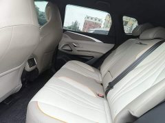 BYD Song Pro New Energy DM-i 71KM Glory Edition Pilot - ფოტო 13