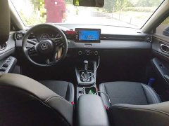 Honda Vezel 1.5L CVT Tech Edition - ფოტო 13