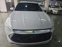 BYD Qin PLUS 2024 Glory Edition DM-i 55KM Leading - ფოტო 3