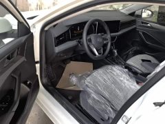 Volkswagen Jetta Facelift 200TSI DSG Flying Edition - ფოტო 12