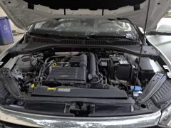 Volkswagen Jetta Facelift 200TSI DSG Flying Edition - ფოტო 16