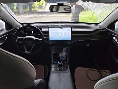 BYD Qin PLUS Glory Edition DM-i 55KM Leading - ფოტო 13